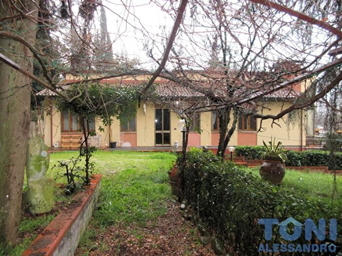 Casa con 7 locali in affitto in Montelupo Fiorentino