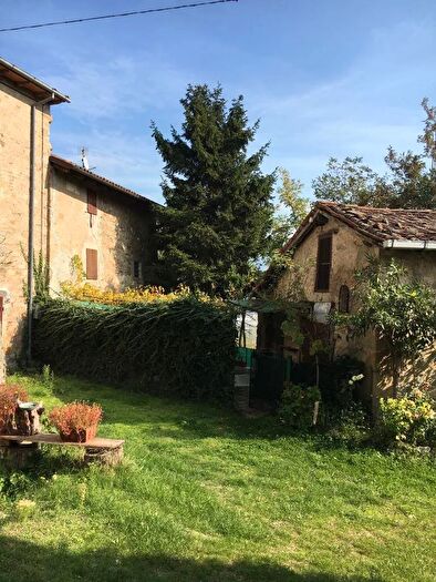 Casa con 6 locali in vendita in Via Ca Prucchi Grizzana Morandi, Grizzana Morandi
