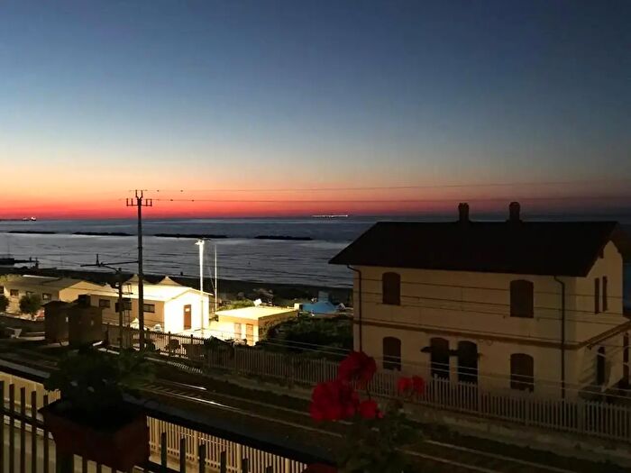 Appartamento quadrilocale in vendita in Falconara Marittima