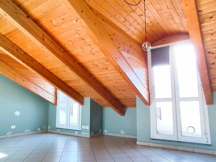 Appartamento trilocale in affitto in Via Giuseppe Talucchi, San Donato, Torino