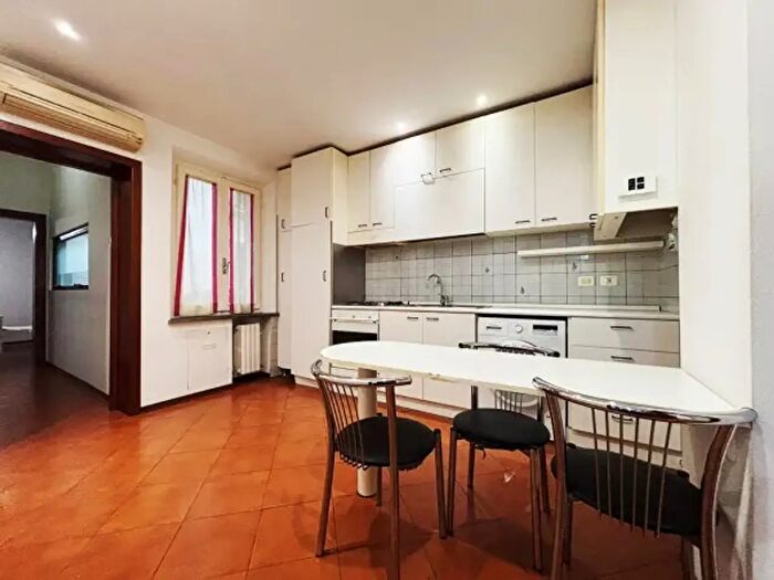 Appartamento quadrilocale in vendita in Borgo Guazzo, Parma