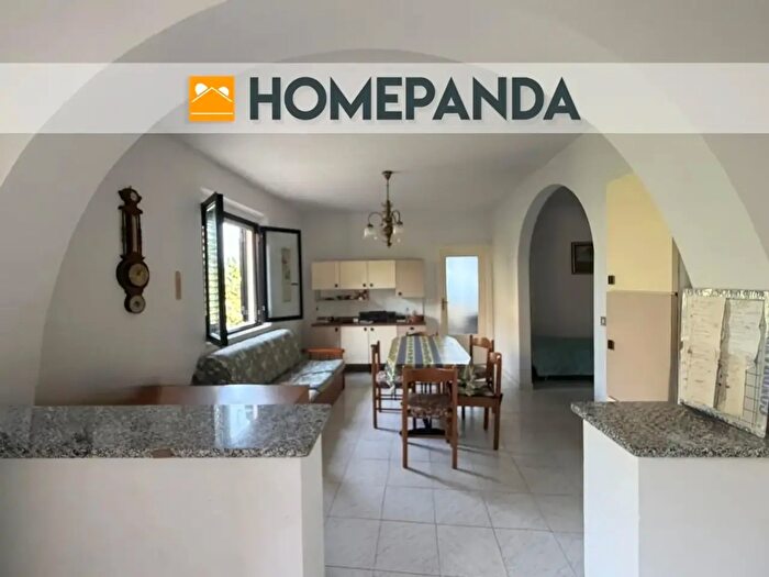 Casa con 9 locali in vendita in Via Case Alte, Villa San Giovanni