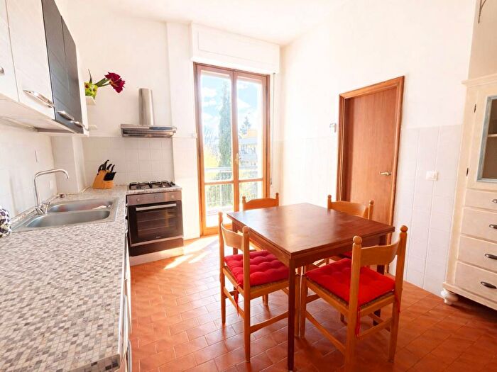 Appartamento quadrilocale in affitto in Via Iacopo Chimenti, Isolotto Talenti, Firenze