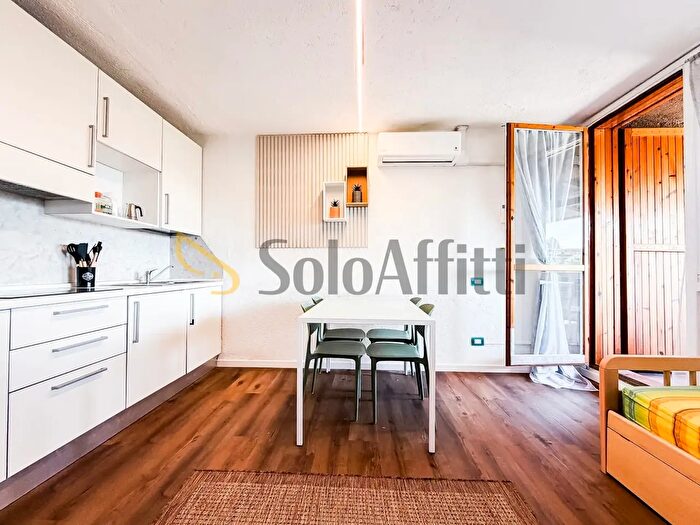 Appartamento trilocale in affitto in Via Cugnana Verde, Olbia