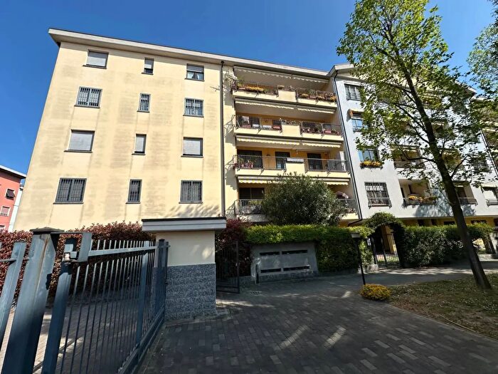 Appartamento bilocale in vendita in Via Mantegna, Pioltello