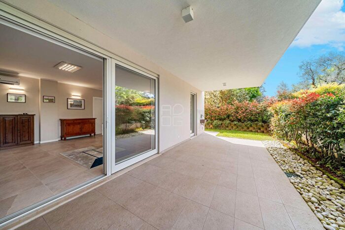 Appartamento trilocale in vendita in Viale Agello, Desenzano Del Garda