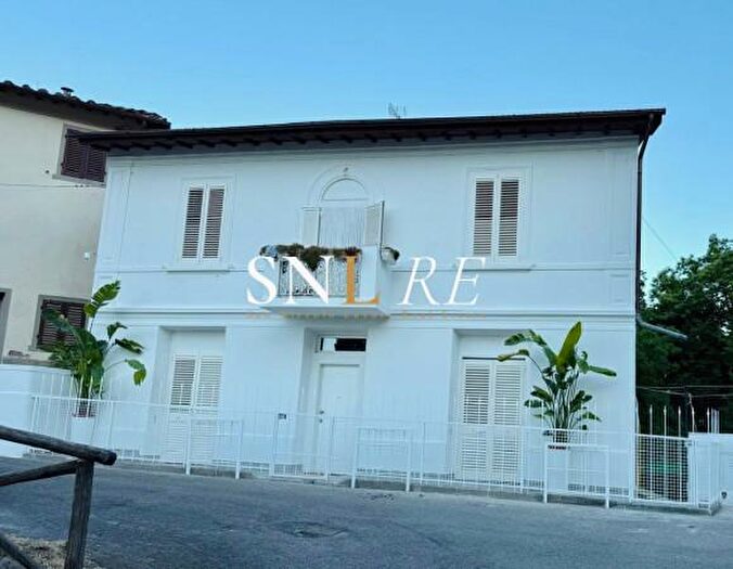 Casa con 6 locali in vendita in Via di Lucolena, Greve In Chianti