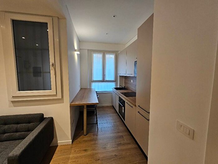 Casa bilocale in affitto in Via Francesco Albani, Monte Rosa Lotto, Milano