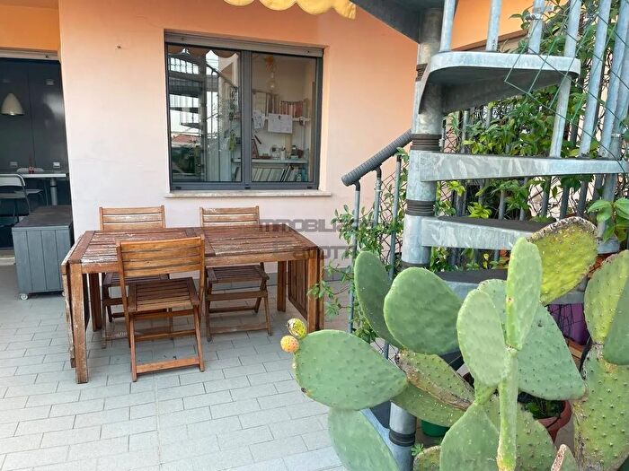 Appartamento trilocale in vendita in Via Borgo Palazzo Bergamo, Bergamo