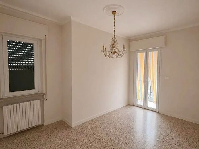 Appartamento quadrilocale in vendita in Lucca