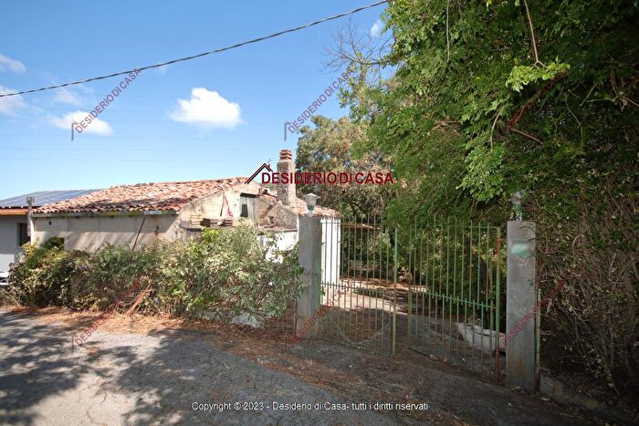 Casa trilocale in vendita in Cefalu