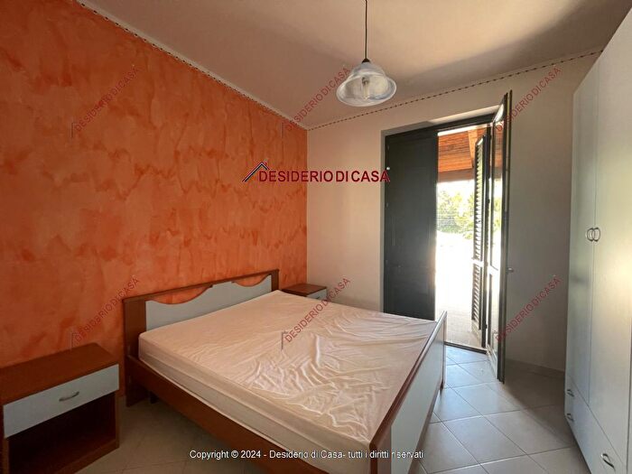 Appartamento trilocale in vendita in Viale Himera Campofelice di Roccella Pa Italia, Campofelice Di Roccella