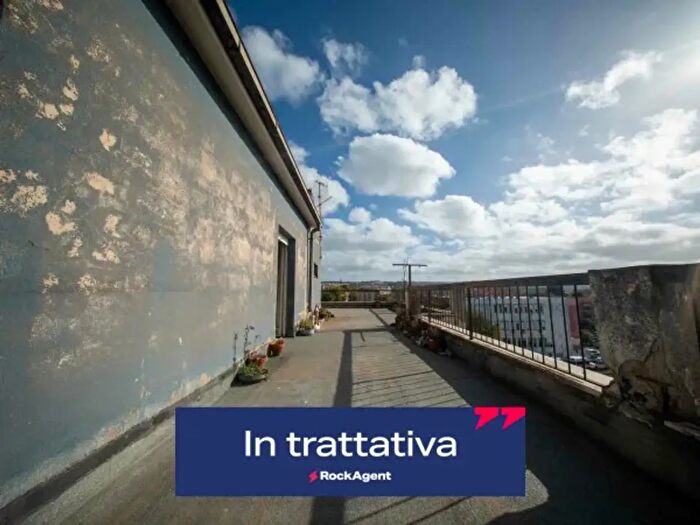 Appartamento con 5 locali in vendita in Via Giovanni Chiarini, Sassari