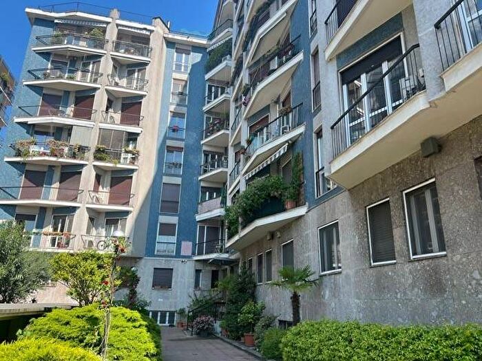 Appartamento bilocale in affitto in Via Savona, Piazza Napoli, Milano