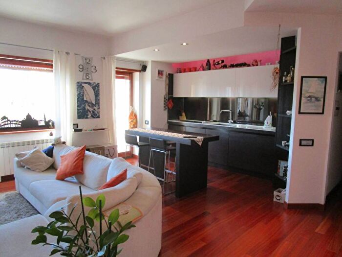 Appartamento bilocale in affitto in Mostacciano, Roma