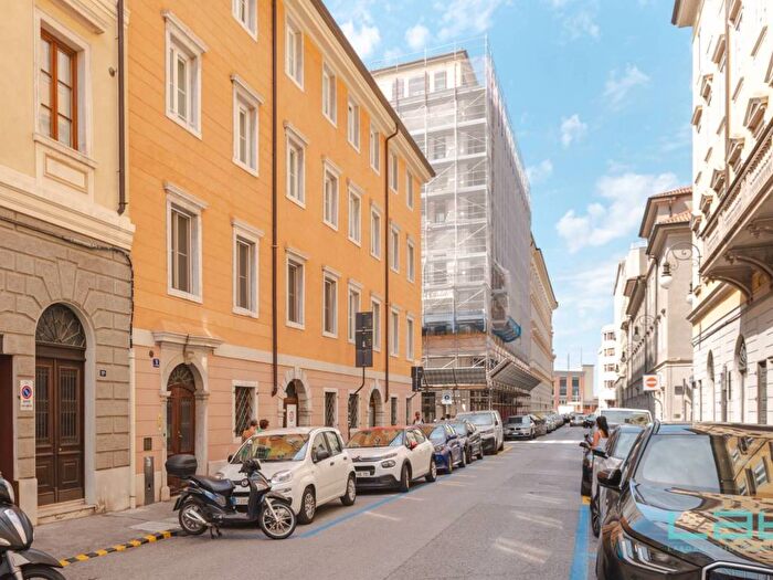 Appartamento bilocale in affitto in Via di Torre Bianca, Borgo Teresiano, Trieste