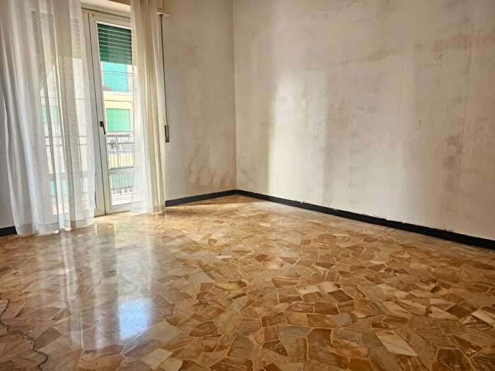 Appartamento quadrilocale in vendita in Via Capponi, Genova