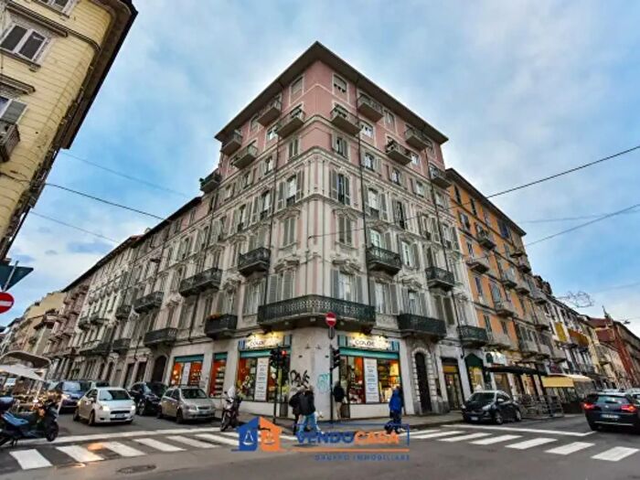Appartamento quadrilocale in vendita in Via Gaspare Saccarelli, Torino