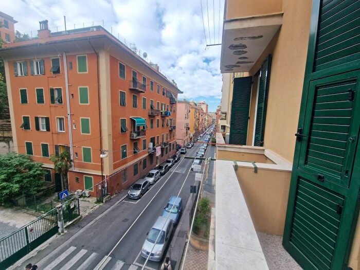 Appartamento bilocale in affitto in Via Donghi, San Fruttuoso, Genova