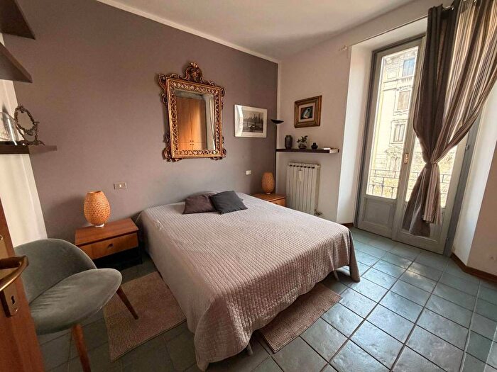 Appartamento bilocale in affitto in De Angeli, Milano