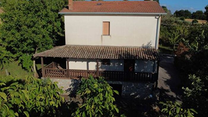Casa con 5 locali in vendita in Strada Provinciale Fontanarosa, Grottaminarda