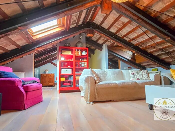 Appartamento quadrilocale in vendita in Via Schiavin, Este