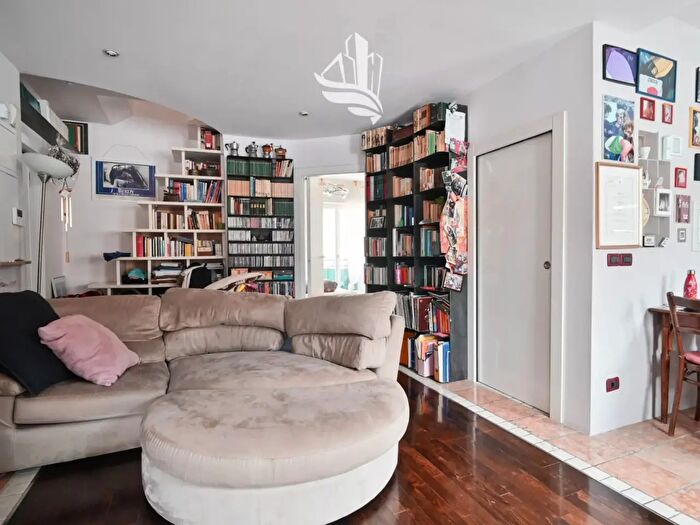 Appartamento trilocale in vendita in Via Andreas Hofer, Bolzano