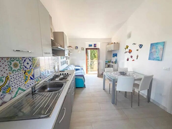 Appartamento bilocale in vendita in Via Caponegro, Avola