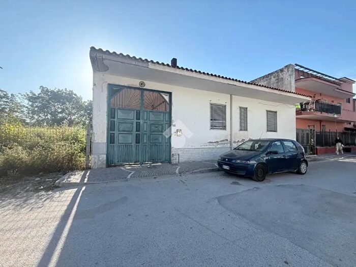 Casa con 5 locali in vendita in Via De Chirico, Caivano