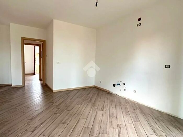 Appartamento trilocale in vendita in Via Fratelli Cervi, Capriate San Gervasio