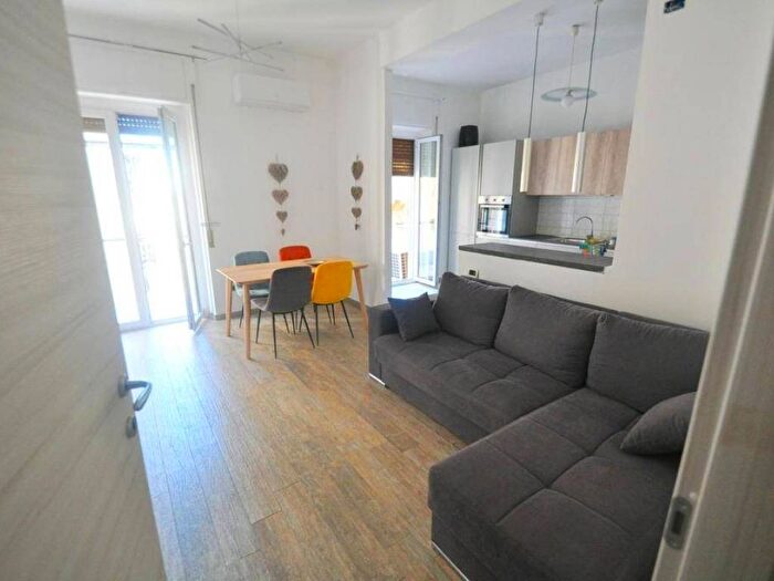Appartamento quadrilocale in affitto in Centro Storico, La Spezia