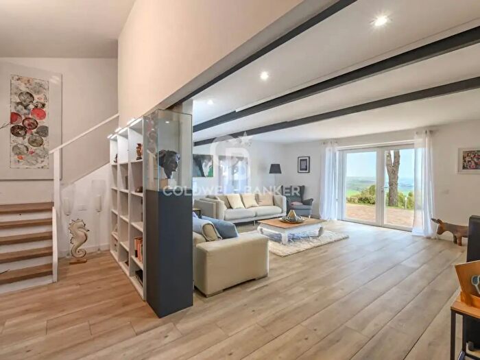 Casa con 6 locali in vendita in Via Pontenuovo, Santa Marinella