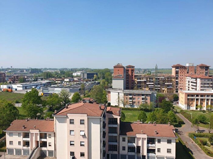Appartamento bilocale in affitto in Piazza Giuseppina Strepponi, Paradigna Centro Torri, Parma