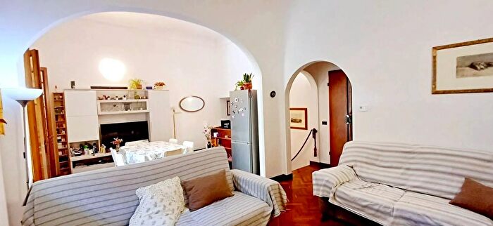 Appartamento con 5 locali in vendita in Via Calandrino Firenze, Firenze