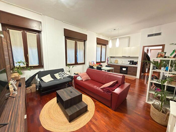 Appartamento bilocale in affitto in Via Gargano, Corvetto, Milano