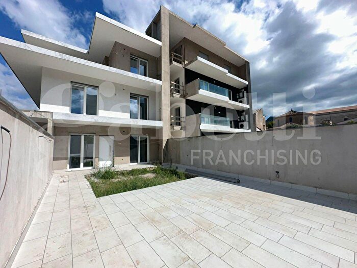 Appartamento trilocale in vendita in Via Mercato, Nocera Superiore