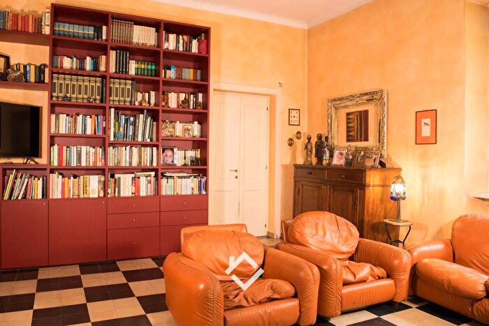 Casa con 5 locali in vendita in Via Chiosi, Arcisate