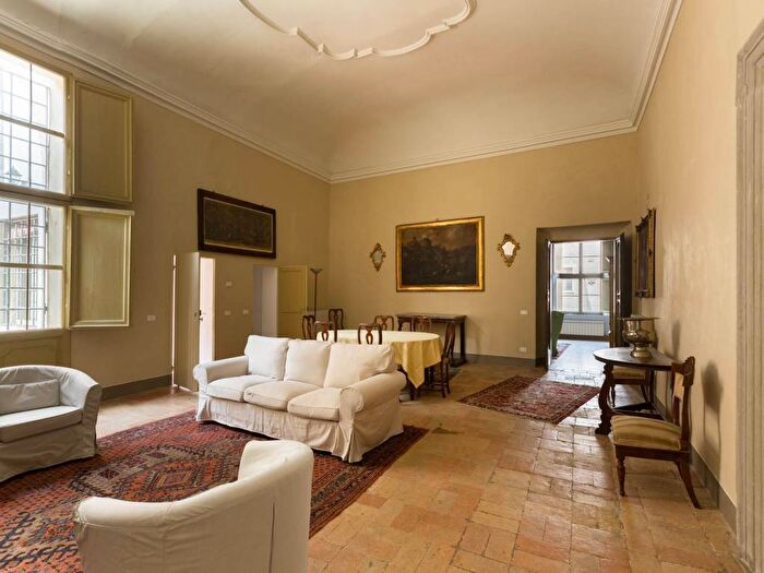 Appartamento quadrilocale in affitto in Via Giuseppe Garibaldi, Centro Storico, Fano