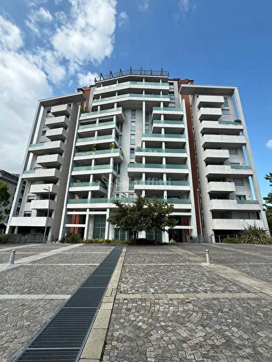 Appartamento trilocale in affitto in Lissone