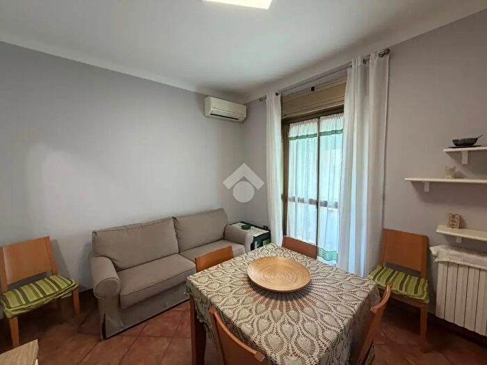 Appartamento trilocale in vendita in Via Ambrogio Binda, Milano