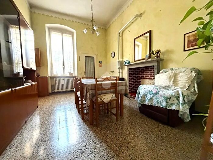 Casa con 10 locali in vendita in Via Carso, Cremona