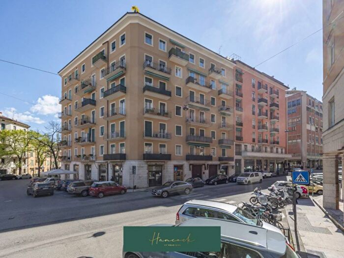 Appartamento trilocale in affitto in Via G Della CAsa, Valverde, Verona