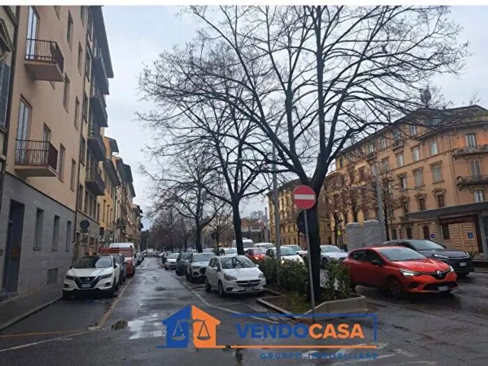 Appartamento con 5 locali in vendita in Piazza della Libertà, Firenze