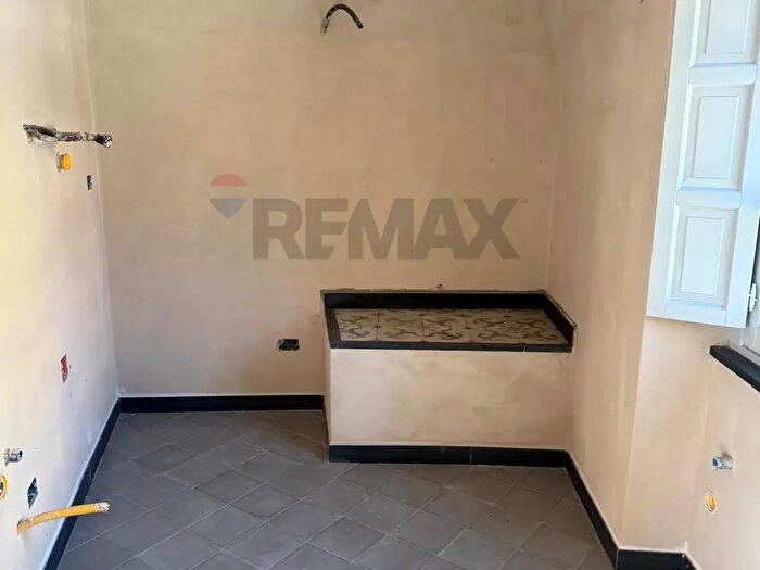 Appartamento trilocale in vendita in Tovo San Giacomo