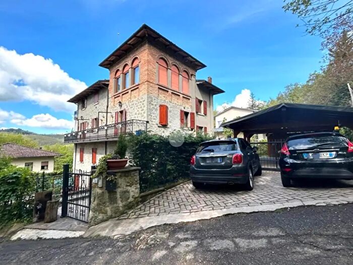 Appartamento trilocale in vendita in Via Torricella, Pavullo Nel Frignano