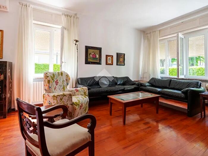 Appartamento trilocale in vendita in Viale M Buonarroti, Treviglio