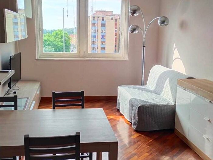 Appartamento trilocale in affitto in via Padova, Cimiano, Milano