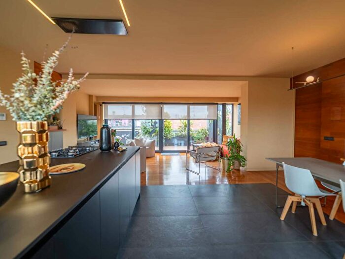 Appartamento trilocale in affitto in Viale Lombardia, Città Studi, Milano