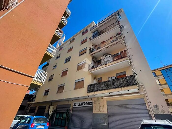 Appartamento trilocale in vendita in Via Giorgio Rizzo, Milazzo