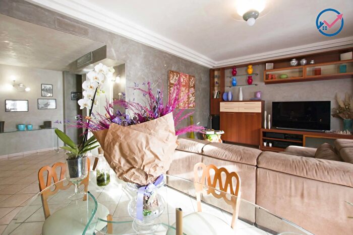 Appartamento con 5 locali in vendita in Via Padre Giuseppe Puglisi, Villabate